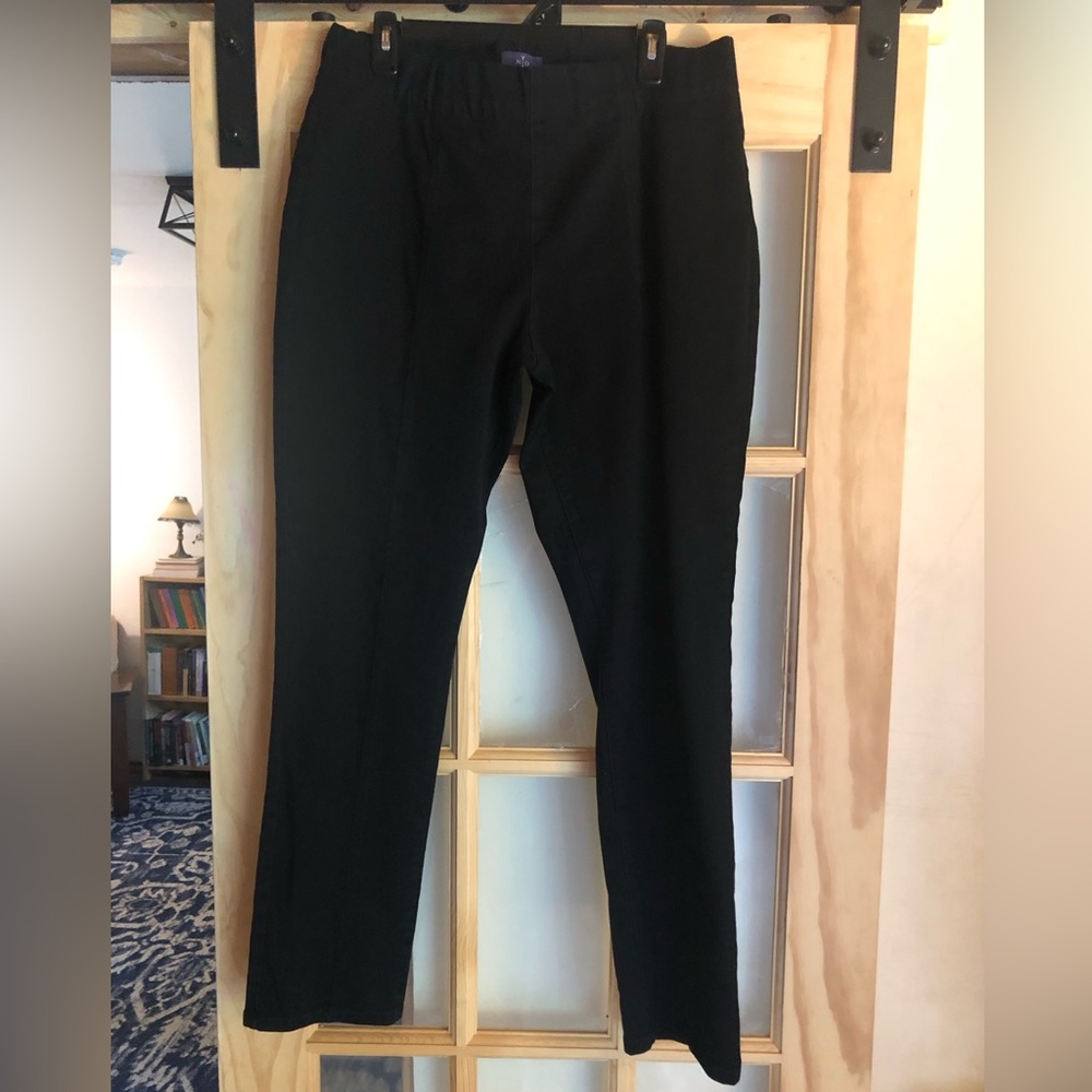 NYDJ Women’s black pants